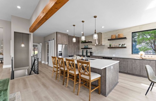 Mayhew House | Salience Path w/Heated Pool & Game Room