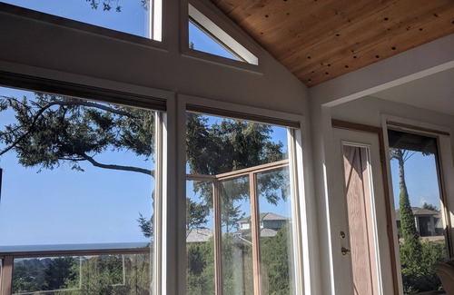 Gleneden Beach House | Salishan ocean view home with a great deck