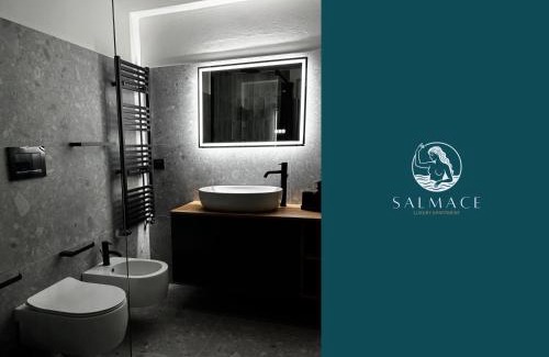 Municipio 1 House | Salmace Luxury Apartment Jacuzzi privato