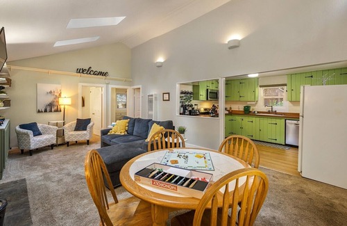 Guerneville Cabin | Salmon House is incredibly family-friendly! Hot tub! Games! Walk to River! Woof!