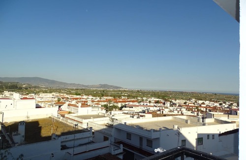 Salobrena Apartment | Salobrena center, renovated apartment , air conditioned - terracce WIFI (Fibre)