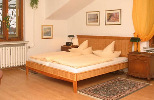 Berliner Vorstadt Apartment | Salon Room - Potsdam: Pension Am Tiefen See