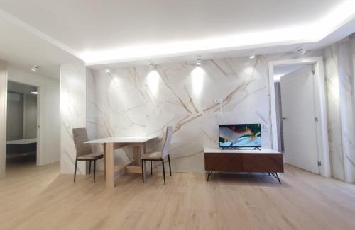 Salou City Centre Apartment | SALOU ,APARTAMENTO CON PISCINA y Wifi