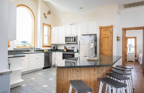 Buck Island House | Salt and Soul Cottage: Private Pool, Hot Tub, Community Pool, Close to Beach!