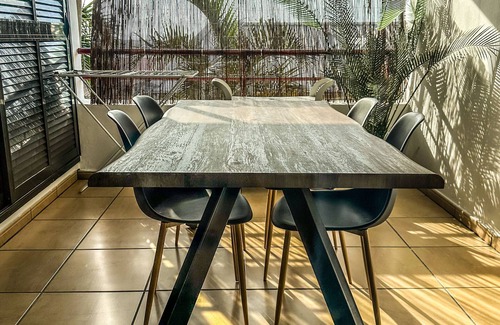 La Possession Apartment | Salt Castle T2