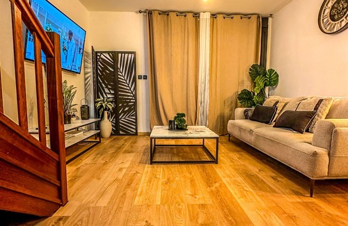 La Possession Apartment | Salt Castle T2