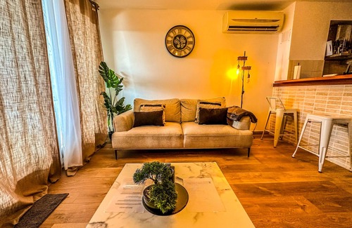 La Possession Apartment | Salt Castle T2