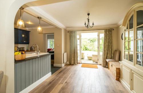 Aldeburgh House | Salt Cellar Cottage, Aldeburgh - Aldeburgh Coastal Cottages