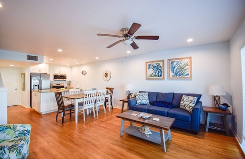 Rockport House | Salt, Lime and Sunshine - Beautiful 3/3 First floor Condo Located in Key Allegro
