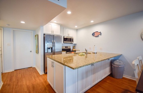 Rockport House | Salt, Lime and Sunshine - Beautiful 3/3 First floor Condo Located in Key Allegro