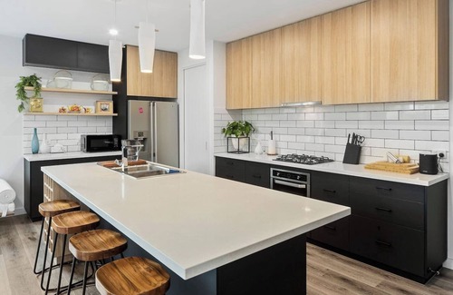 Seaford House | Salt n City - Seaford