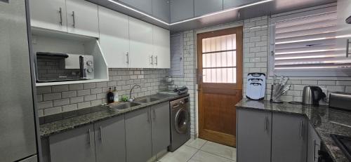 Gordons Bay Central Apartment | Salt & Soul Stay