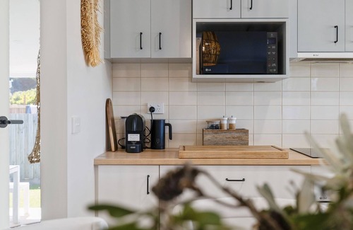 Sunderland Bay House | Salt & Stone in Sunderland Bay