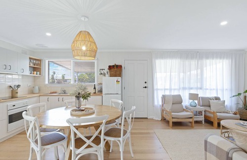 Sunderland Bay House | Salt & Stone in Sunderland Bay
