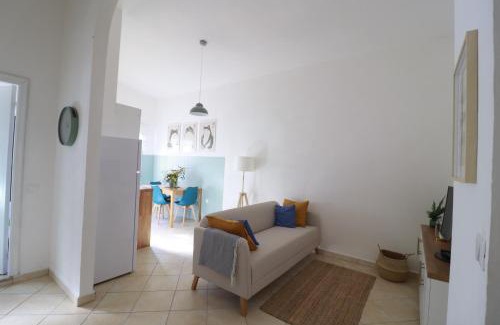 La Caletta Apartment | Salt Whisper - Trilocale centrale inondato di luce