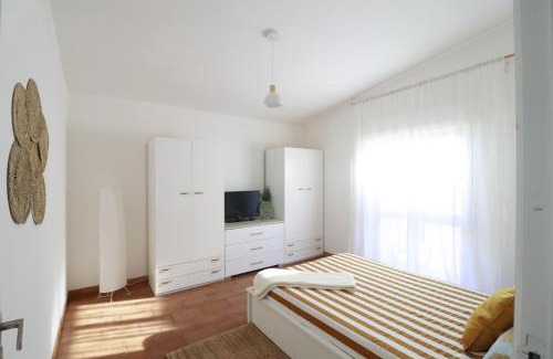 La Caletta Apartment | Salt Whisper - Trilocale centrale inondato di luce