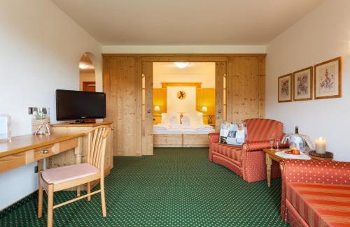 Compaccio Hotel | Saltria - your Alpine experience