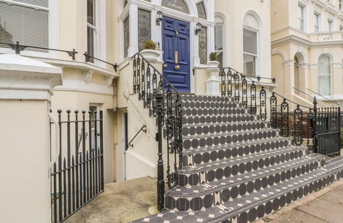 Eastbourne Seafront House | Saltwood