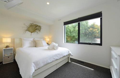 Rosebud House | Salty Escape
