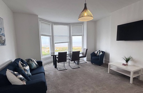 Knott End-on-Sea Apartment | Salty Puffin - A Sea View Retreat
