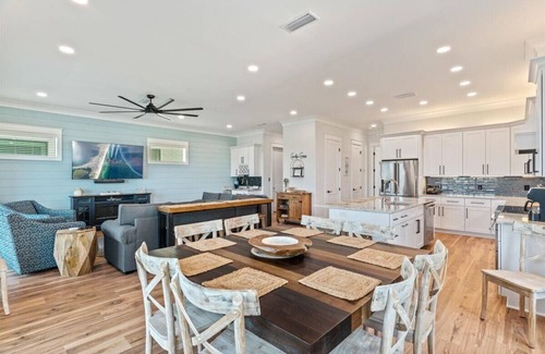 Navarre Beach House | "Salty Sue" New Listing! Luxury Waterfront Home, Pool, Boat Dock