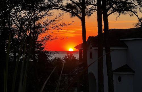 Monteray Shores House | Salty Sunsets