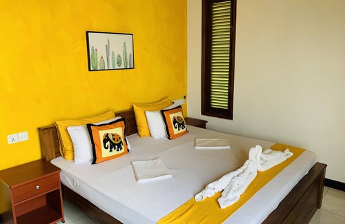 Unawatuna House | Sam's Guest House
