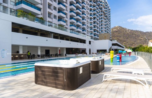 Urb Plenomar Apartment | Samaria Beach Club Apt 1036 Santa Marta, COLOMBIA