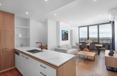 Heidelberg Heights Apartment | Samma| Modern 2BR Bell Street Bliss