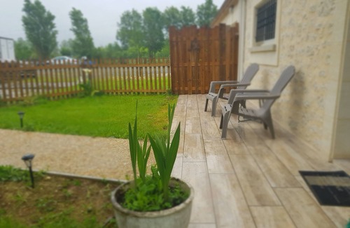 Cours-de-Pile House | Sammantha loft