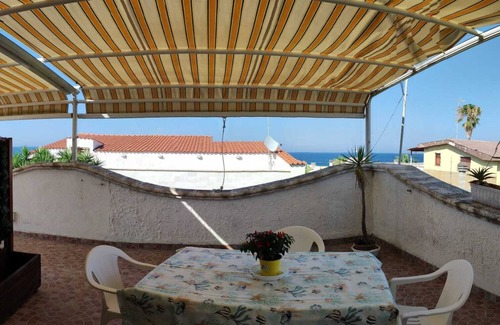 Cozze Apartment | SAMSARA MARE "SOLE" panoramic veranda in residential area, 100 m from the sea.