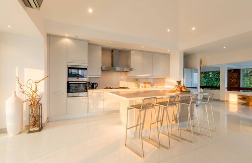 Moo 5 Villa | Samui Summit Villa : 5BR Bliss & Sunset Splash