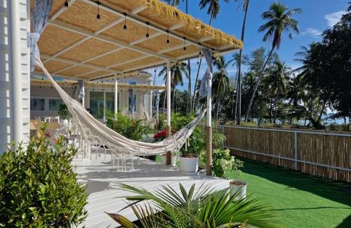 Lipa Noi Villa | Samui Tiny House villa Glamping, Seaview sleeps 8