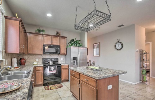 Wetmore House | San Antonio Abode Near Golf, Shops + Dining!