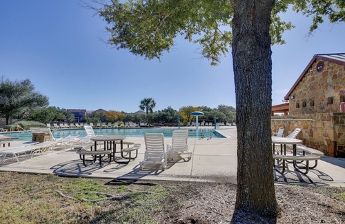 Wetmore House | San Antonio Getaway w/Deck, Fenced-In Yard!