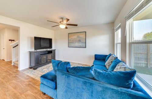 San Antonio House | San Antonio Home with Pool Access 11 Mi to SeaWorld