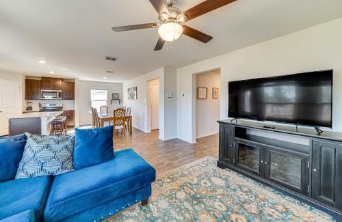 San Antonio House | San Antonio Home with Pool Access 11 Mi to SeaWorld