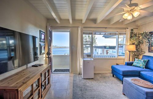 South Mission Beach Apartment | San Diego Hub with Bay Views - 1 Block to Beach!