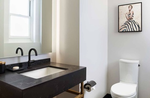 Theater District Hotel | San Francisco Elegance! Pets Allowed, Near San Francisco Botanical Garden!