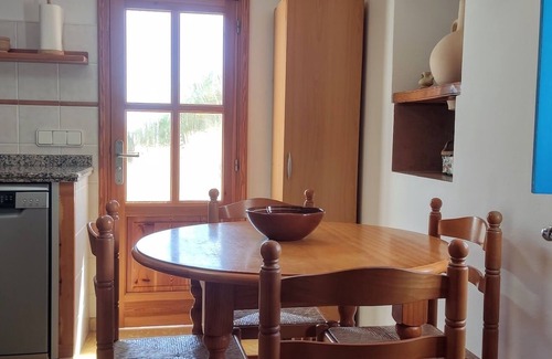 Formentera House | San Francisco: traditional farmhouse-san francisco