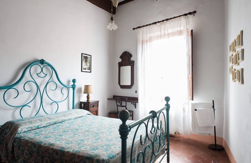 San Gimignano City Centre House | San Gimignano in the heart of town, Historical Palace Buonaccorsi XIII century