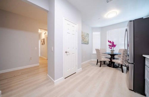 Lewisville House | San Jacinto Hill Peaceful Living