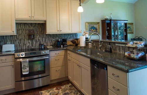 Friday Harbor Cottage | San Juan Island, Songbird Retreat #197