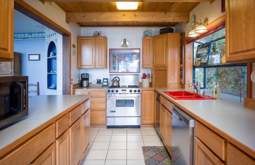 Friday Harbor House | San Juan Island, Washington Way Chalet #127