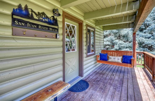San Juan River Village House | San Juan River House: Riverfront Fire Pit, Gas Stove, Near Skiing, Hot Springs, & Hiking Adventures!