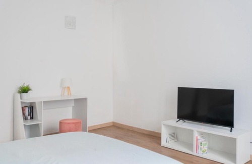 Borgo San Leonardo Apartment | San Lazzaro House - Bergamo
