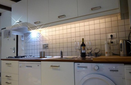 Historic Center Apartment | San Leonardo House Bologna