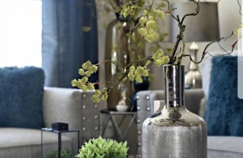 Southbank Condo | San Marco River Front Executive suite