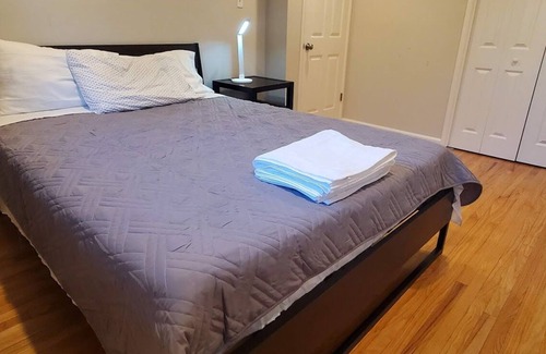 East San Mateo House | San Mateo Clean &Cozy 3brs Home close to beach