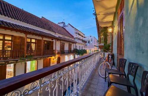 Centro Apartment | San Pedro Claver Luxury in the walled city